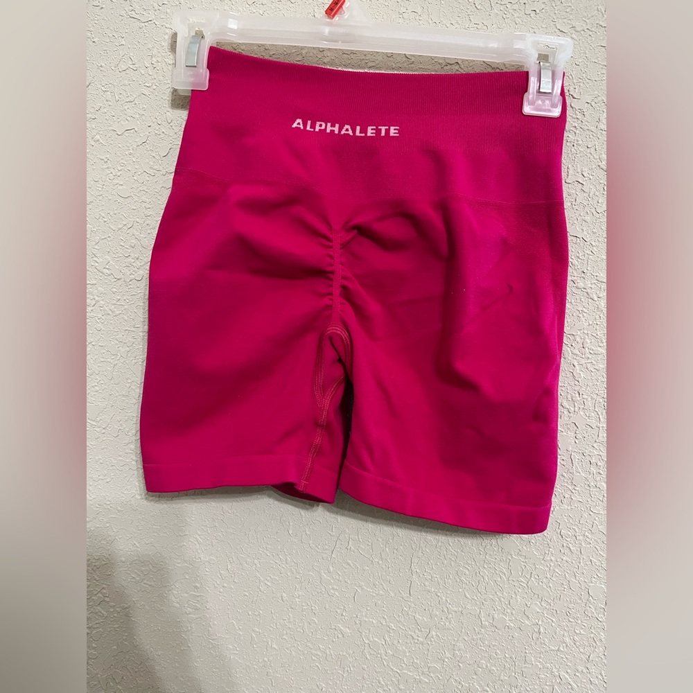 Alphalete amplify short perfect condition